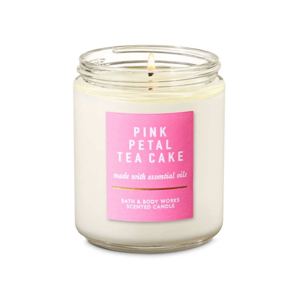 Bath & Body Works Pink Petal Tea Cake Single Wick Candle Rare Vintage